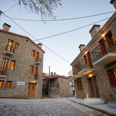 Rentinia Inn Rentina Bagian luar foto