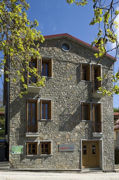 Rentinia Inn Rentina Bagian luar foto
